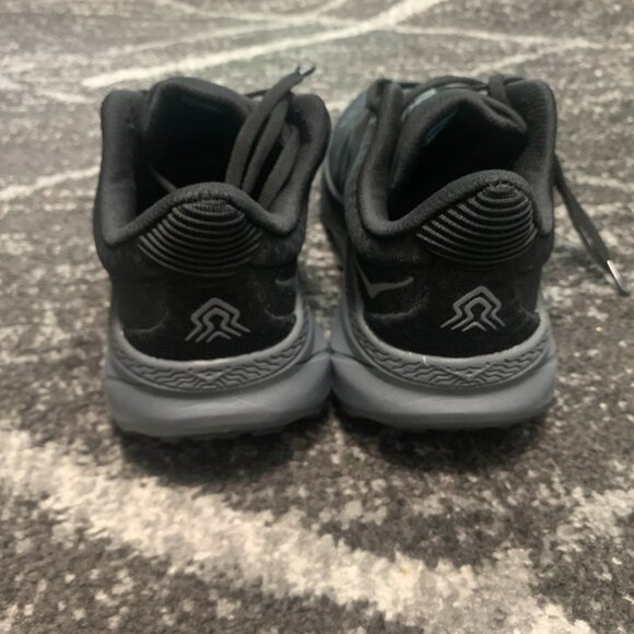 Hoka One One Challenger 7 ATR Men's Running Shoe Size 9.5, 10, 11 2E WIDE - Picture 2 of 4